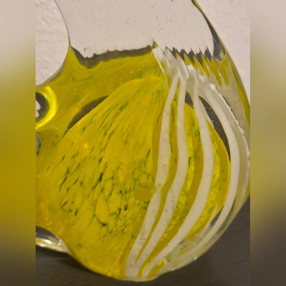 Vibrant Yellow and White Glass Fish - Picture 3 of 8